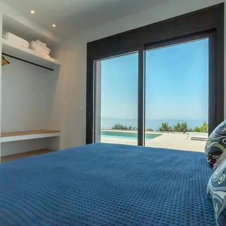 Vista Mare Lourdata Kefalonia 别墅 *